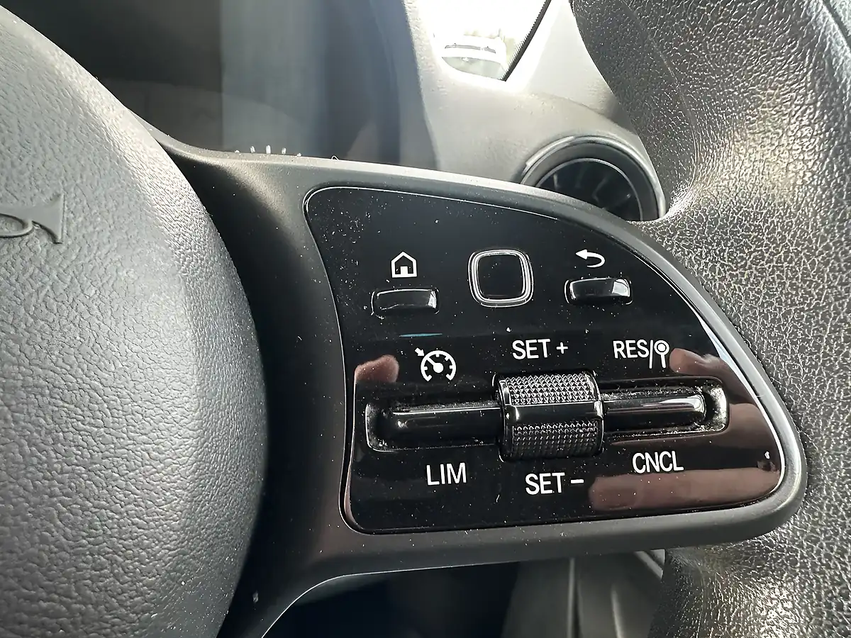 Used 2021 Mercedes-Benz Sprinter Progressive White - Interior and Exterior details 14