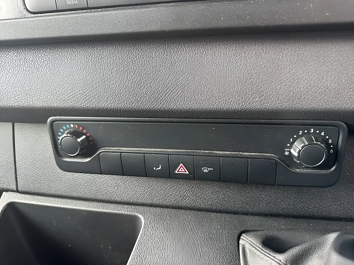 Used 2021 Mercedes-Benz Sprinter Progressive White - Interior and Exterior details 15