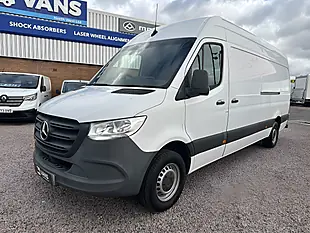 Used 2021 Mercedes-Benz Sprinter Progressive White - Interior and Exterior details 9