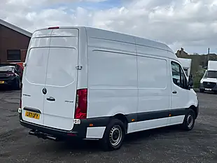 Used 2021 Mercedes-Benz Sprinter Progressive White - Interior and Exterior details 8