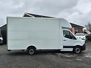 Used 2021 Mercedes-Benz Sprinter Progressive White - Interior and Exterior details 4