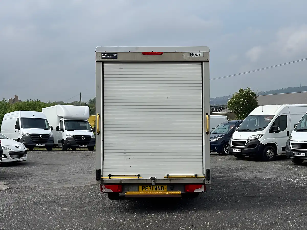 Used 2021 Mercedes-Benz Sprinter Progressive White - Interior and Exterior details 12