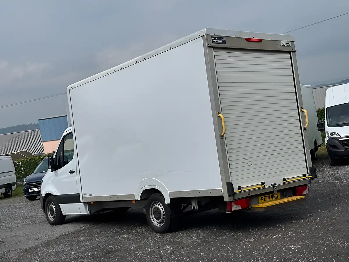 Used 2021 Mercedes-Benz Sprinter Progressive White - Interior and Exterior details 6