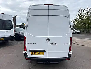 Used 2021 Mercedes-Benz Sprinter Progressive White - Interior and Exterior details 10