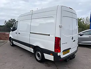 Used 2021 Mercedes-Benz Sprinter Progressive White - Interior and Exterior details 11