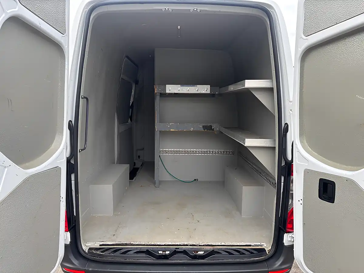 Used 2021 Mercedes-Benz Sprinter Progressive White - Interior and Exterior details 15
