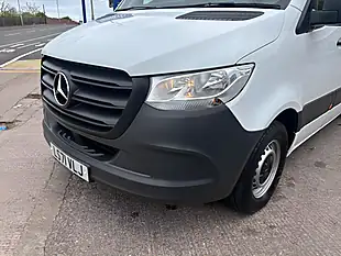 Used 2021 Mercedes-Benz Sprinter Progressive White - Interior and Exterior details 3