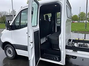 Used 2021 Mercedes-Benz Sprinter Tipper 7 SEAT Double Cab White - Interior and Exterior details 15
