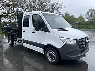 Used 2021 Mercedes-Benz Sprinter Tipper 7 SEAT Double Cab White - Interior and Exterior details 2