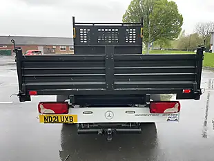 Used 2021 Mercedes-Benz Sprinter Tipper 7 SEAT Double Cab White - Interior and Exterior details 6