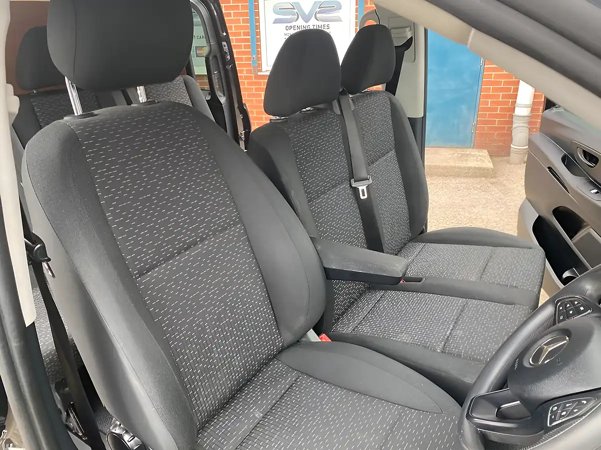Used 2021 Mercedes-Benz Vito Crew Cab 5 Seater Black - Interior and Exterior details 17