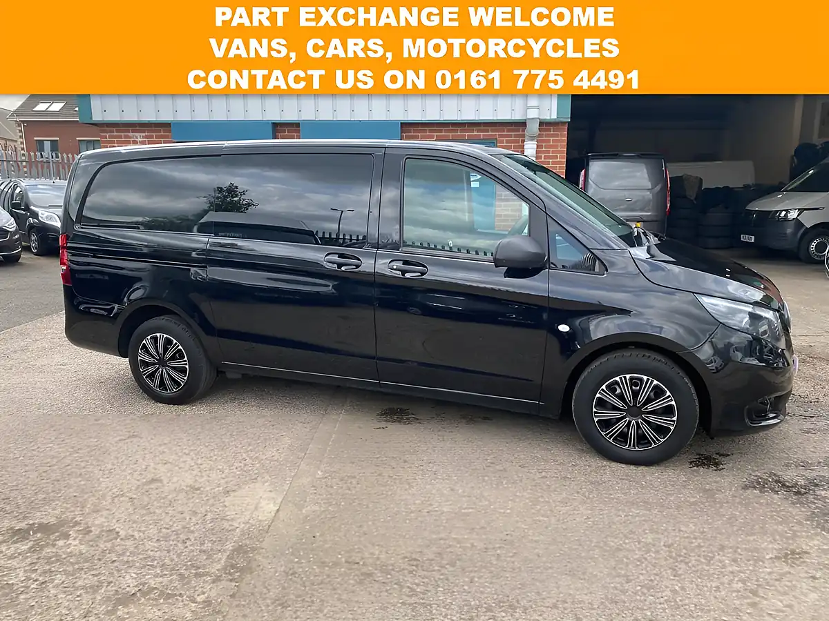 Used 2021 Mercedes-Benz Vito Crew Cab 5 Seater Black - Interior and Exterior details 8
