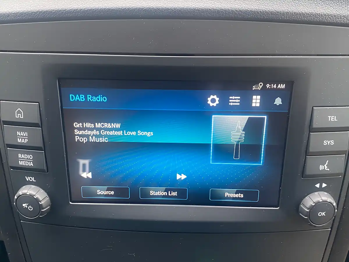 Used 2021 Mercedes-Benz Vito Progressive Black - Interior and Exterior details 12