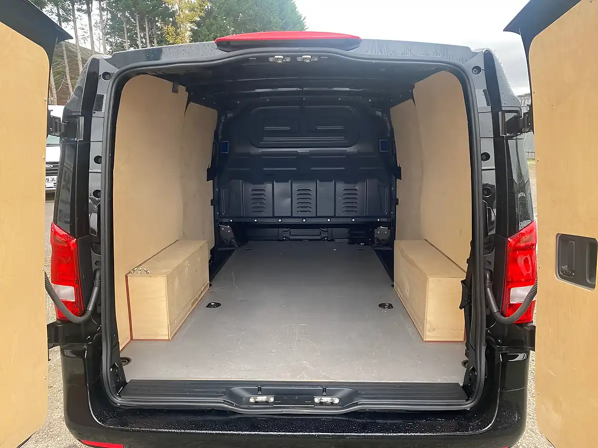 Used 2021 Mercedes-Benz Vito Progressive Black - Interior and Exterior details 16