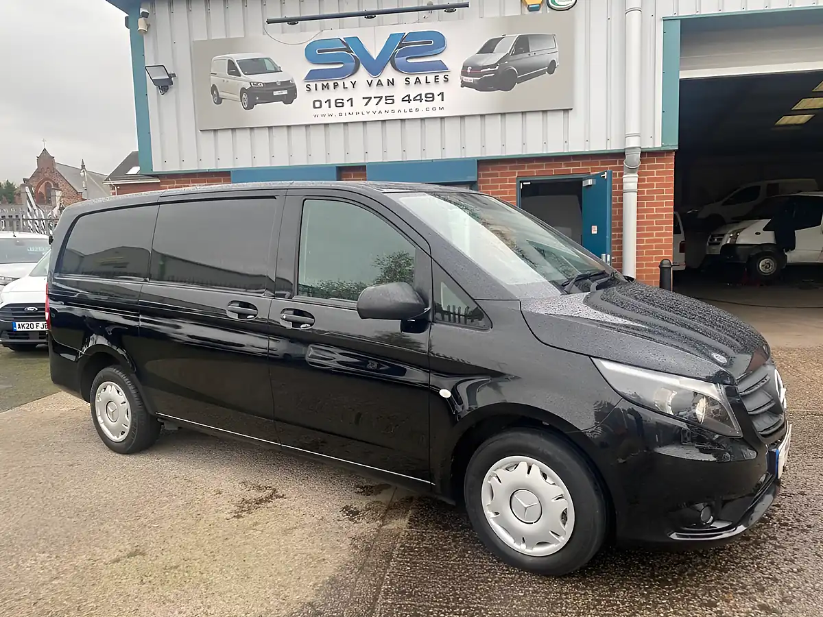 Used 2021 Mercedes-Benz Vito Progressive Black - Interior and Exterior details 20