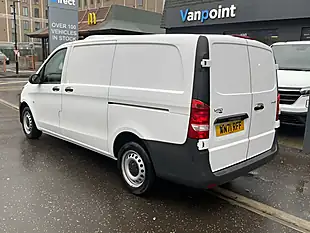 Used 2021 Mercedes-Benz Vito Progressive White - Interior and Exterior details 4