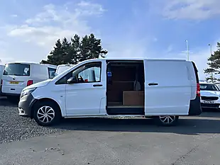 Used 2021 Mercedes-Benz Vito Progressive White - Interior and Exterior details 13
