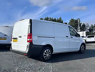 Used 2021 Mercedes-Benz Vito Progressive White - Interior and Exterior details 4