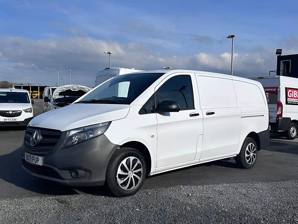 Used 2021 Mercedes-Benz Vito Progressive White - Interior and Exterior details 9