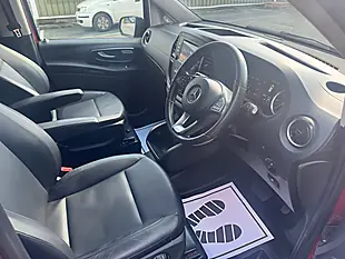 Used 2021 Mercedes-Benz Vito Sport Crew Van Double Cab Red - Interior and Exterior details 4