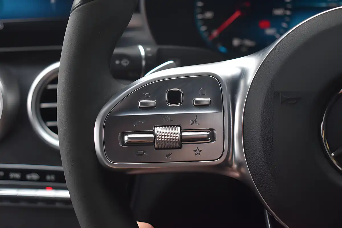 Used 2021 Mercedes C220 AMG Line Night Edition (premium) Silver - Interior and Exterior details 16