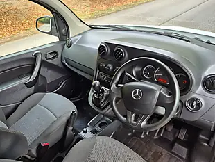 Used 2021 Mercedes Citan Pure Arctic White - Interior and Exterior details 11