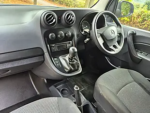 Used 2021 Mercedes Citan Pure Arctic White - Interior and Exterior details 12