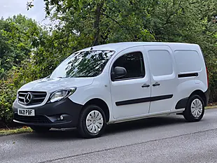 Used 2021 Mercedes Citan Pure Arctic White - Interior and Exterior details 2