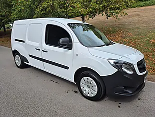 Used 2021 Mercedes Citan Pure Arctic White - Interior and Exterior details 6