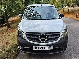 Used 2021 Mercedes Citan Pure Arctic White - Interior and Exterior details 8