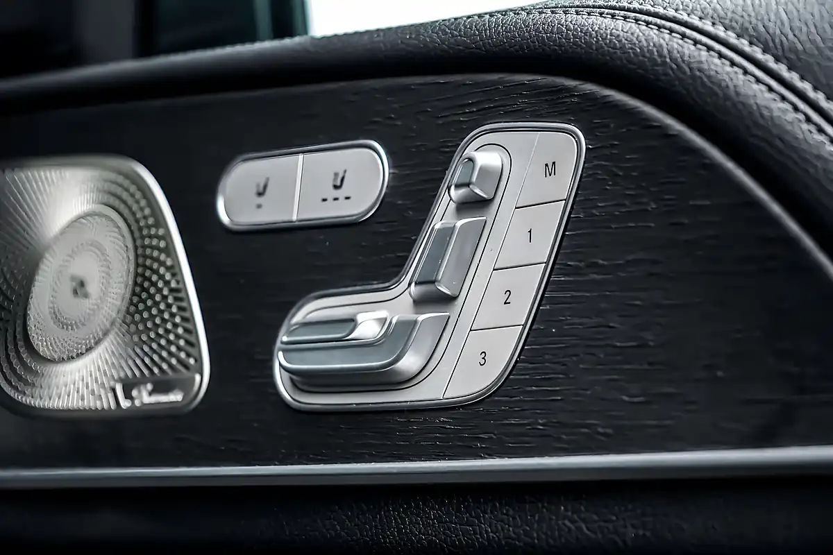 Used 2021 Mercedes Gle AMG Line (premium Plus) Selenite Grey - Interior and Exterior details 15