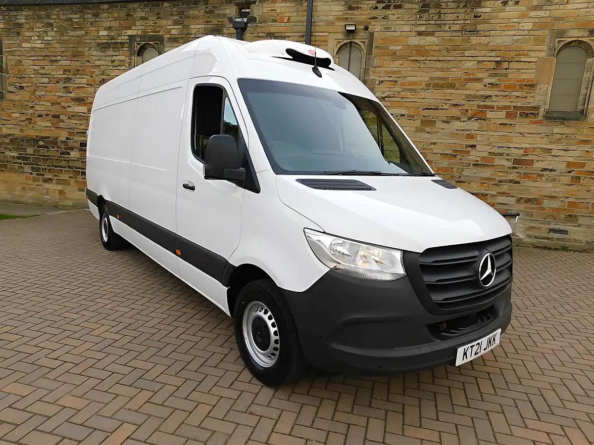 Used 2021 Mercedes Sprinter Progressive White - Interior and Exterior details 2