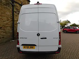 Used 2021 Mercedes Sprinter Progressive White - Interior and Exterior details 4
