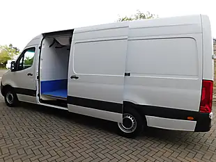 Used 2021 Mercedes Sprinter Progressive White - Interior and Exterior details 7