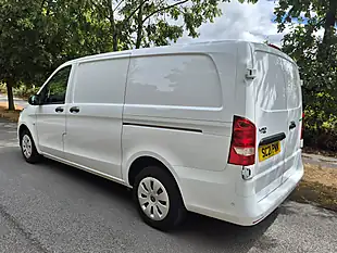 Used 2021 Mercedes Vito Progressive White - Interior and Exterior details 5