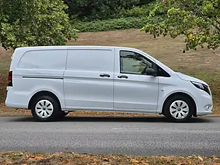 Used 2021 Mercedes Vito Progressive White - Interior and Exterior details 8