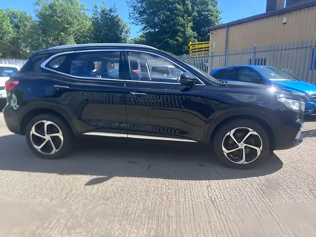 Used 2021 MG Hs Excite Black - Interior and Exterior details 11