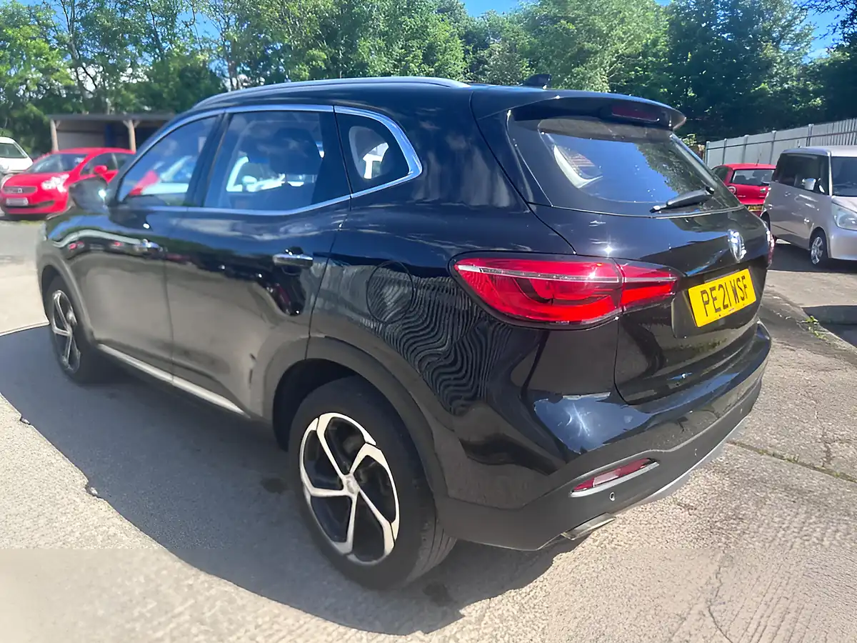 Used 2021 MG Hs Excite Black - Interior and Exterior details 12