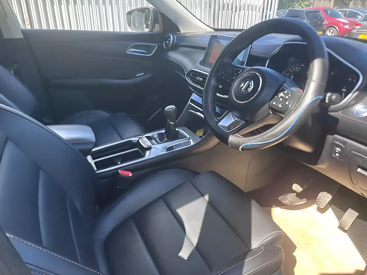 Used 2021 MG Hs Excite Black - Interior and Exterior details 15
