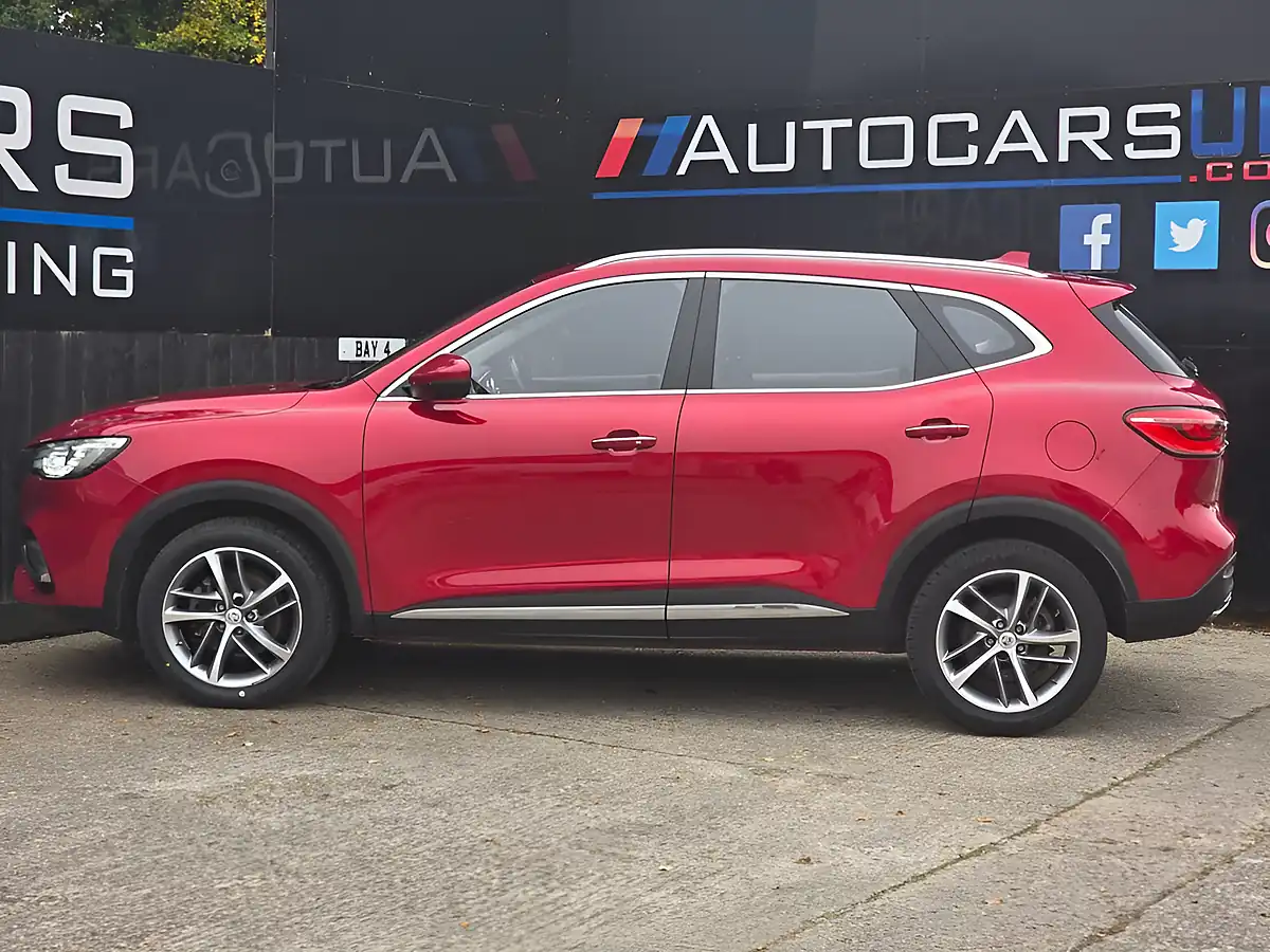 Used 2021 MG HS Excite Red - Interior and Exterior details 8