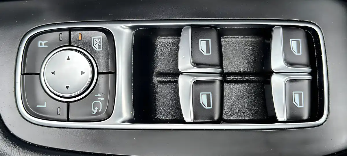 Used 2021 MG Hs Exclusive Black - Interior and Exterior details 15