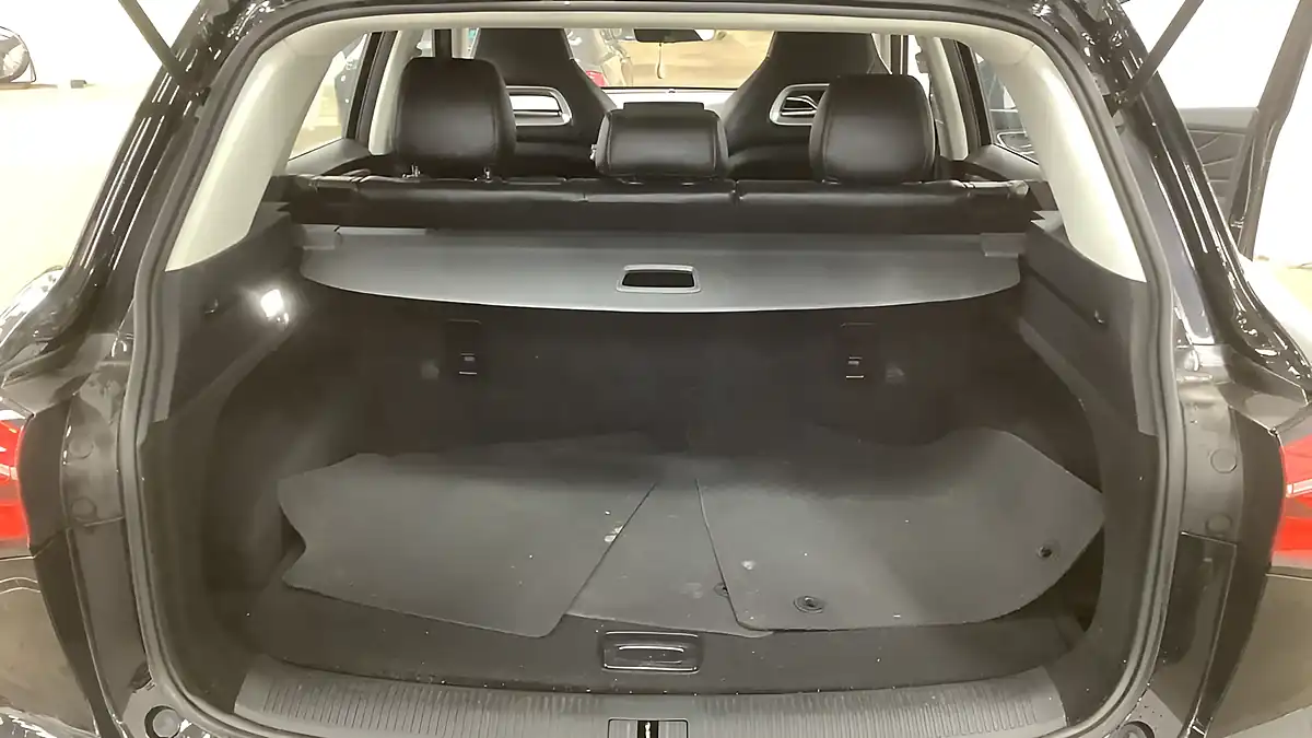 Used 2021 MG HS Exclusive Black - Interior and Exterior details 15