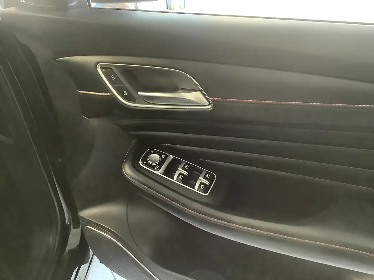 Used 2021 MG HS Exclusive Black - Interior and Exterior details 9