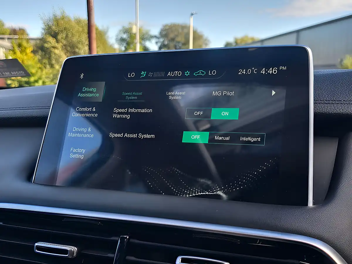 Used 2021 MG HS Exclusive Pimlico Blue - Interior and Exterior details 17