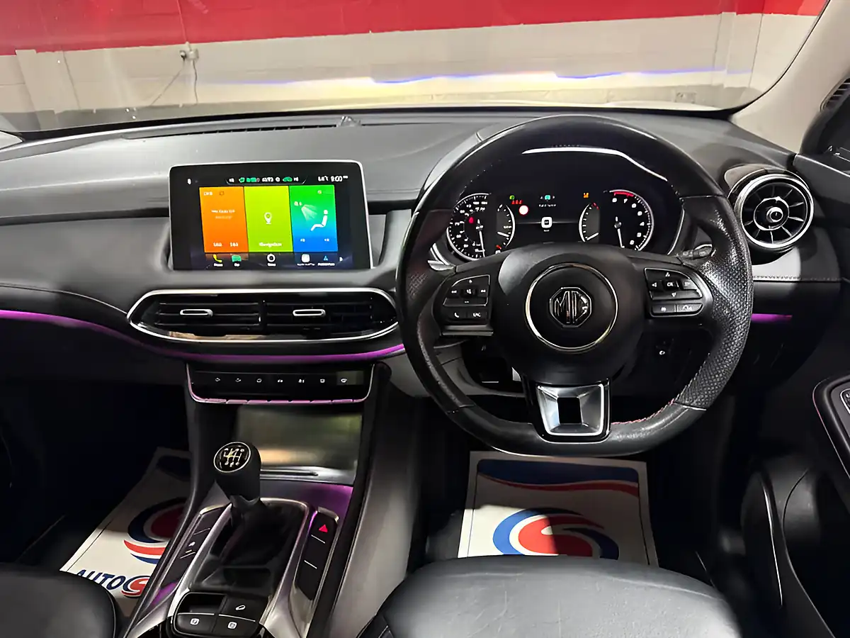 Used 2021 MG HS Exclusive White - Interior and Exterior details 11