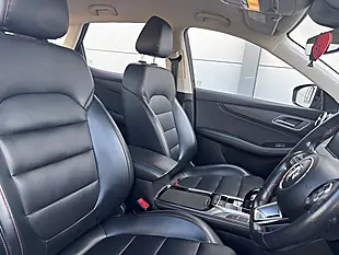 Used 2021 MG MG Hs Excite Black - Interior and Exterior details 17