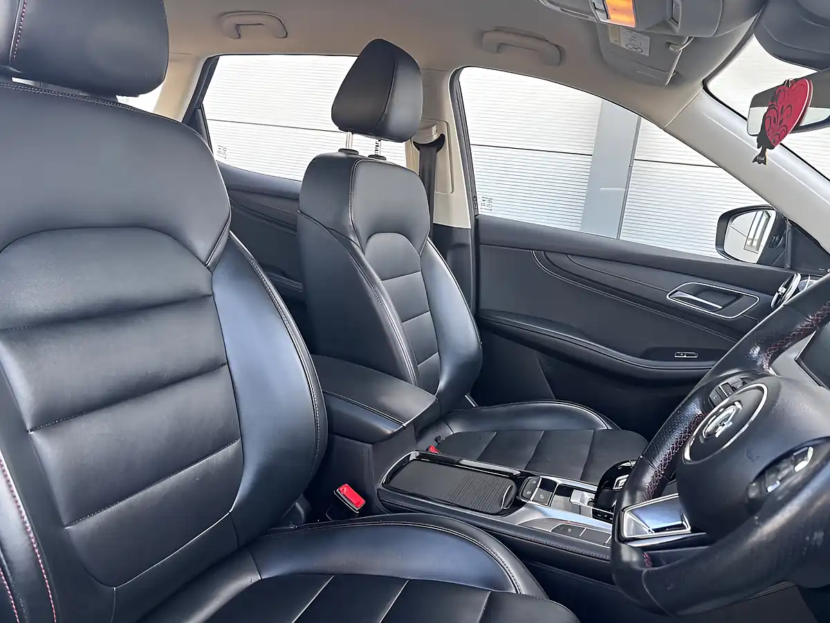 Used 2021 MG MG Hs Excite Black - Interior and Exterior details 17