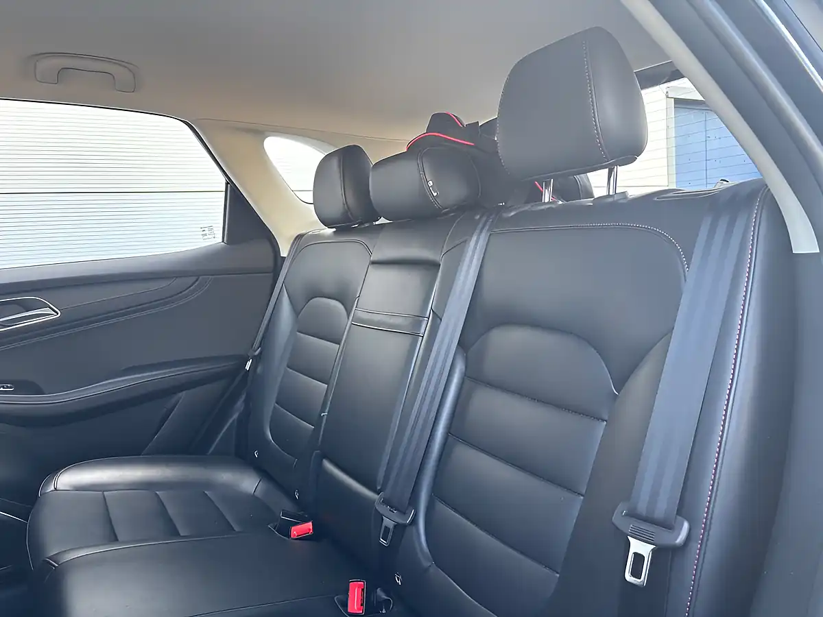 Used 2021 MG MG Hs Excite Black - Interior and Exterior details 19