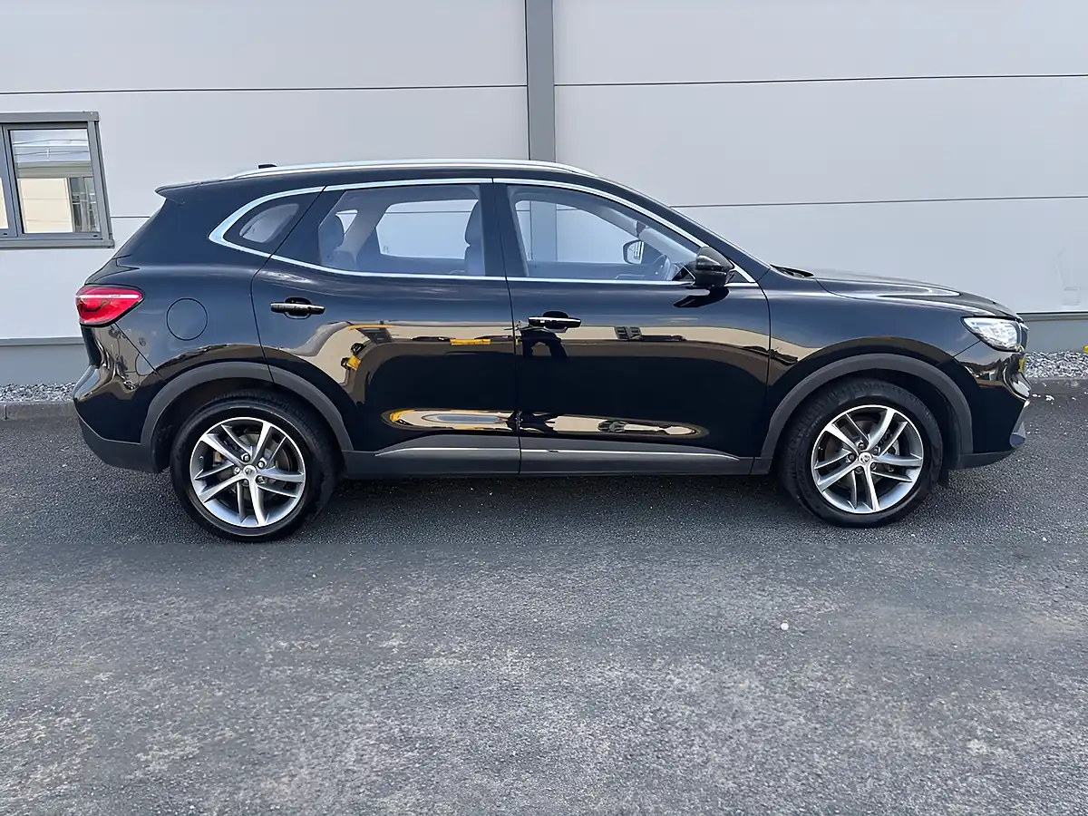 Used 2021 MG MG Hs Excite Black - Interior and Exterior details 4