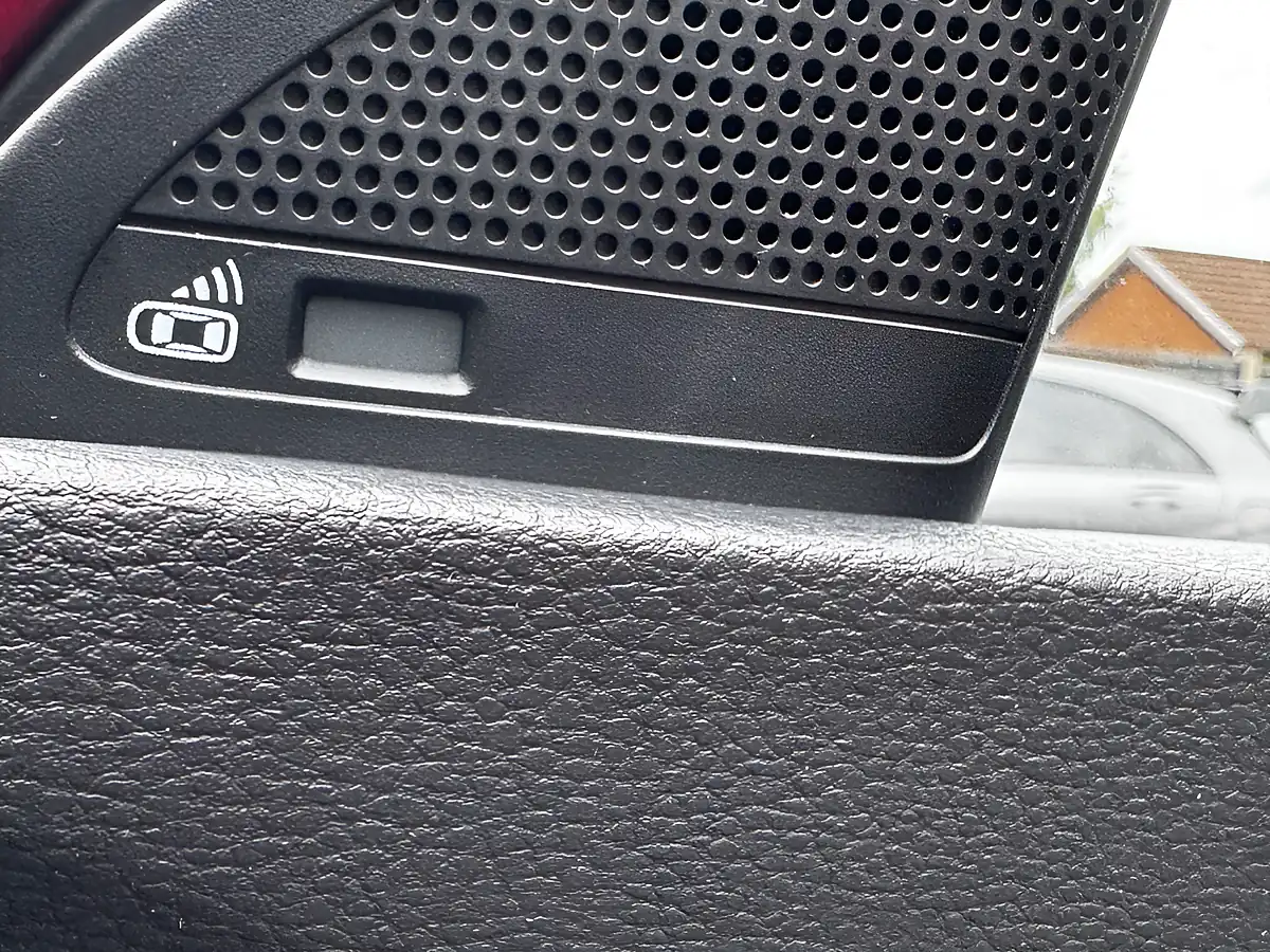 Used 2021 MG MG Hs Exclusive Red - Interior and Exterior details 14